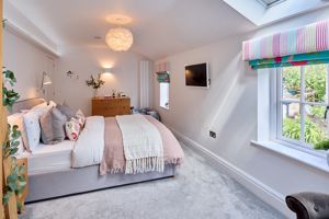 Photo 26- click for photo gallery